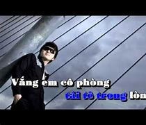 Dương Ngọc Thái Khóc Thầm